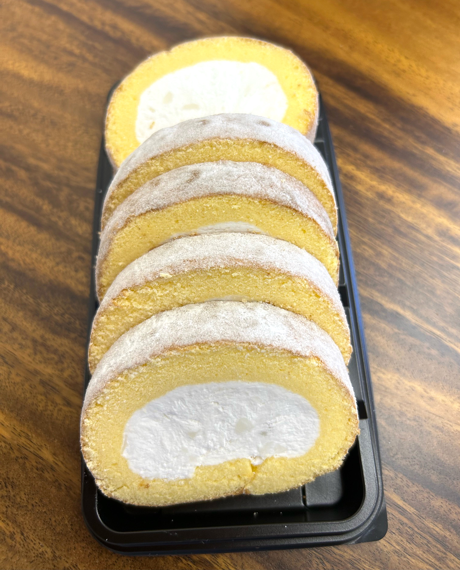 ふぞろいロールケーキ